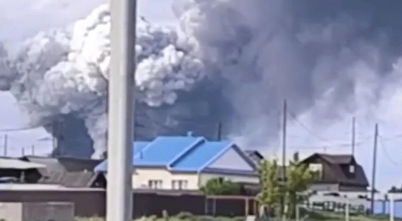 Galėjo, bet nesmogė: kodėl Ukraina neatakavo branduoliniam karui skirtų bombonešių „Tu-160“?