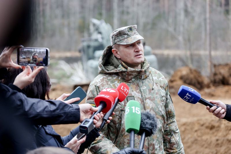 Operacijos vadas: tiksli mašinos vieta dar neaiški, narai planuoja nerti dar šeštadienį
