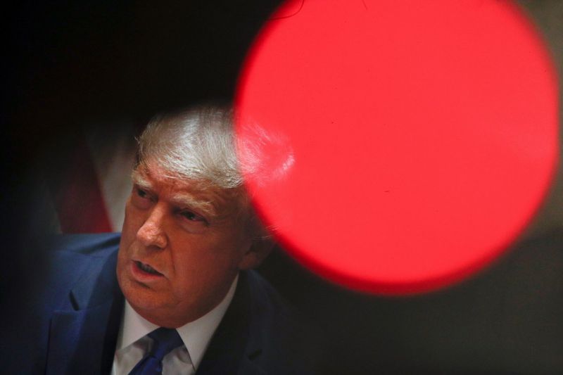 D. Trumpas suteikė „TikTok“ papildomas 75 dienas pirkėjui surasti