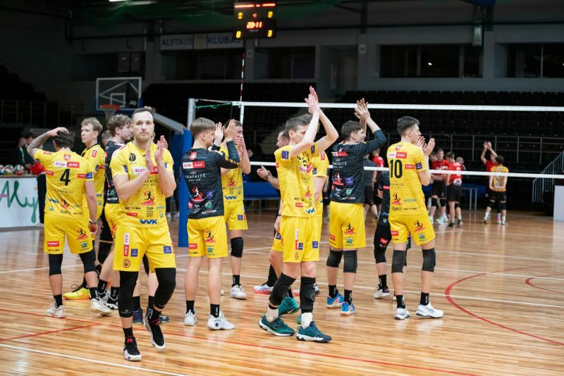 Dėl Lietuvos vyrų tinklinio čempionato aukso kovos „Elga-Grafaitė-S-Sportas“ ir „Amber Volley“