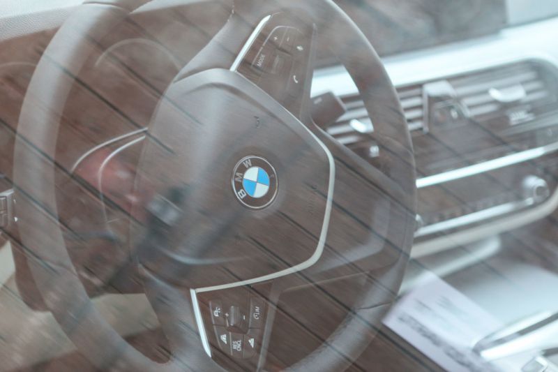 Raseiniuose pavogtas BMW, žala siekia 10 tūkst. eurų