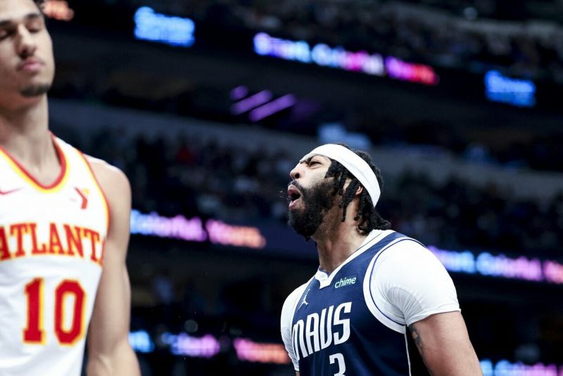 Anthony Davisas išplėšė „Mavs“ pergalę