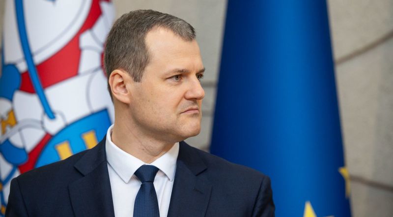 Premjeras teigia nematantis priežasčių keisti siūlomus pelno ir GPM mokesčius