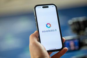 Startavo mobili e.sveikatos programėlė: tikisi, kad pasitarnaus pacientams