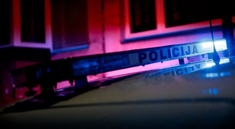 Vilniuje su ginklu rankoje vaikščiojo vyras