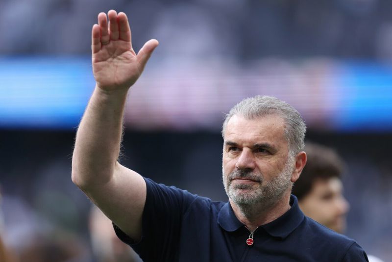 „Tottenham“ klubas atsisveikina su treneriu Ange Postecoglou po nesėkmingo sezono