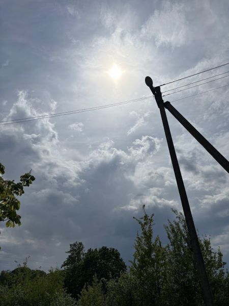 „Dar bus audringa“: sinoptikai dalį Lietuvos įspėja dėl stipraus lietaus, žaibų, gali kristi ir ledukai
