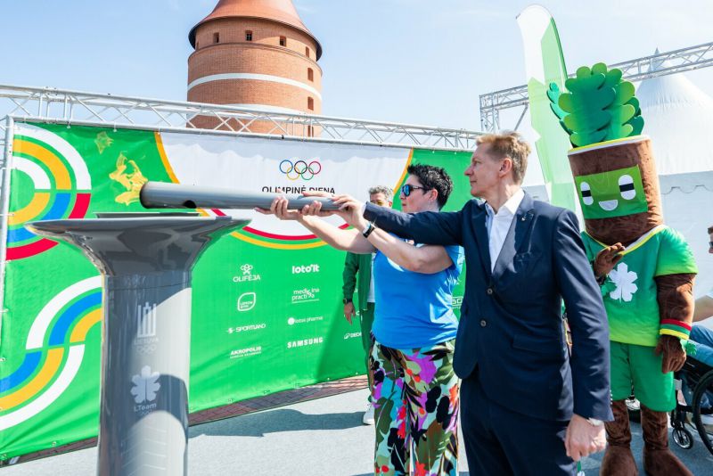 Olimpinės dienos ugnis Klaipėdoje: sporto ir pramogų šventė kviečia šeimas aktyviai leisti laiką