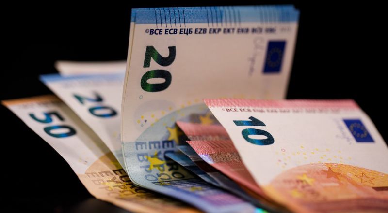 Seime kelią skinasi prezidento siūlymai didinti LB pelno įmoką gynybai