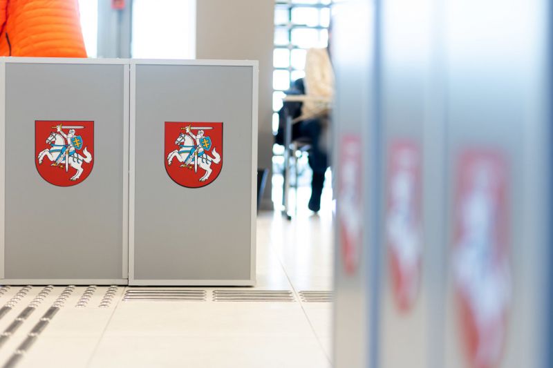 Trijose Joniškio rinkimų apylinkėse bus perskaičiuojami mero rinkimų biuleteniai