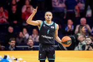 Intriguojantis mačas Panevėžyje: „Lietkabelis“ – „Wolves“