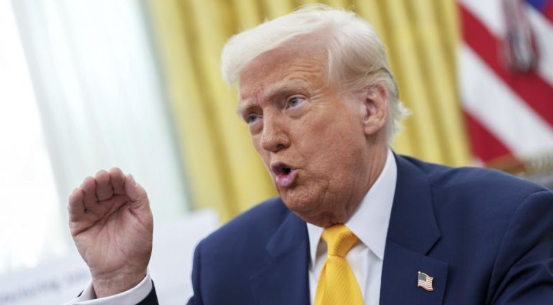 Trumpas JAV centrinio banko vadovą spaudžia mažinti palūkanų normas