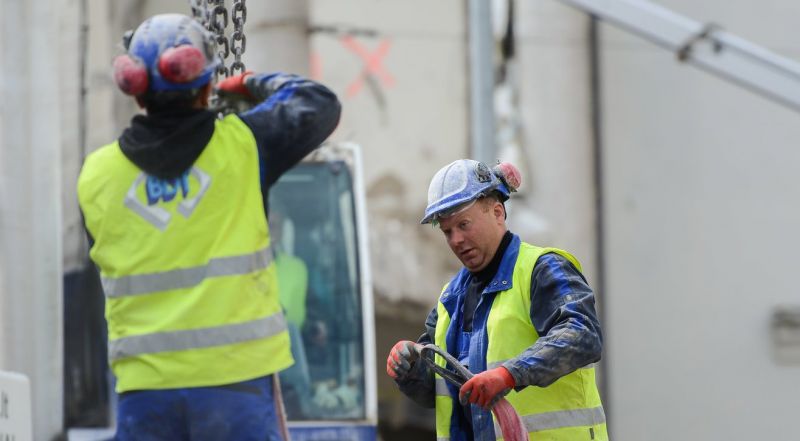 Šias išmokas daugelis pamiršta: dabar pinigus paims iš gavėjų?