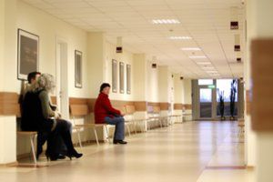 Ar dirbtinis intelektas įkvėps gyvybės pasenusioms ligoninių sistemoms? Inovatoriai kviečiami siūlyti idėjas