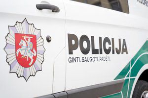 Kaune iš maitinimo įstaigos pavogtas kasos aparatas su pinigais