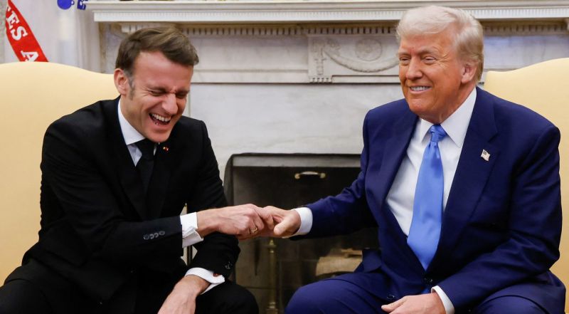 Trumpas davė 1 patarimą Macronui, gavusiam antausį nuo žmonos