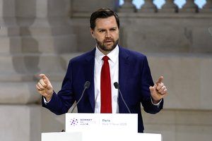J. D. Vance’as: karinės jėgos Grenlandijoje neprireiks