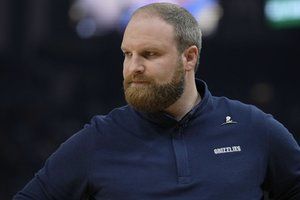 „Grizzlies“ netikėtai atleido trenerį