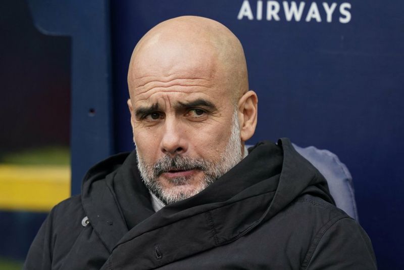„Nebuvo lengva jam pasakyti, kad jis čia nebetęs karjeros“: Guardiola atskleidė, kad nepratęsti sutarties su De Bruyne buvo klubo sprendimas