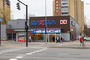 Atnaujino 25 metus veikiančią „Maximą“: šimtui laimingųjų žada prizus loterijoje