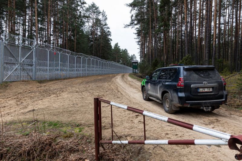 Medininkų pasienio punkte apgręžti penki afrikiečiai, NVO sako, kad jie siekė prieglobsčio