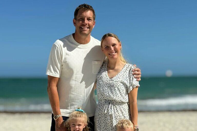Vos grįžusi Wozniacki vėl sustabdė karjerą: su buvusia NBA žvaigžde laukiasi trečiojo vaiko