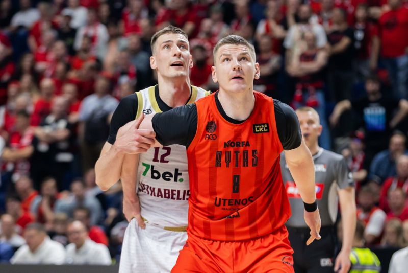 LKL pusfinalio rungtynės: „7bet-Lietkabelis“ vs „Rytas“ 41:33 po dviejų kėlinių