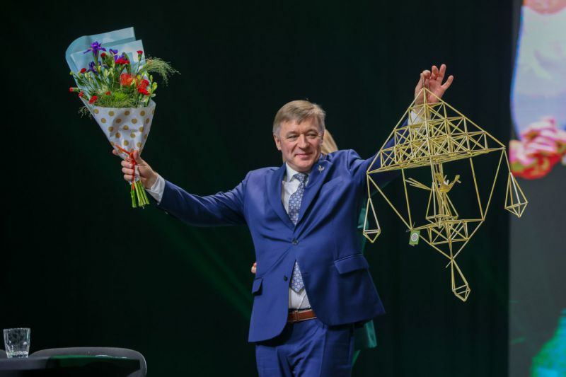 Nacionalinių mecenatų vardus siūloma suteikti 8 asmenims ir įmonėms, tarp jų – „Agrokoncernui“