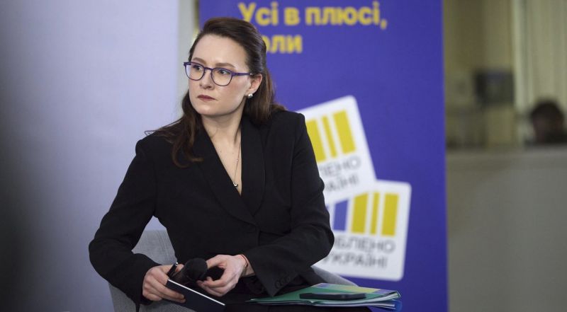Ukrainos ministrė: Ukraina netrukus nusiųs į JAV komandą derėtis dėl naudingųjų iškasenų