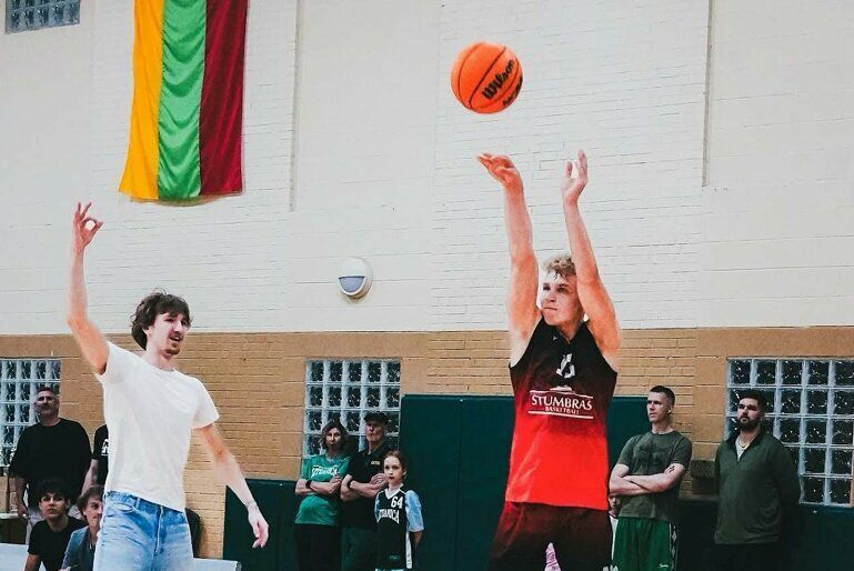 Matas Buzelis ir sporto žvaigždžių akimirkos 74-osiose ŠALFASS žaidynėse Čikagoje