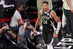 G. Antetokounmpo paliks JAV? Aiškėja galima kita G. Antetokounmpo stotelė