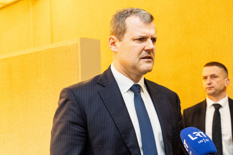 Premjeras: valstybės įnašas į 2-ąją pakopą būtų investuojamas į gynybą, infrastruktūrą