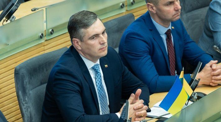 Seimas sudarė komisiją dėl Arūno Dudėno imuniteto naikinimo