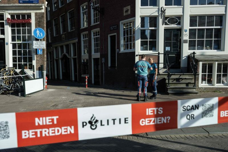 Merė: tarp penkių žmonių, sužeistų per išpuolį Amsterdame, yra lenkas