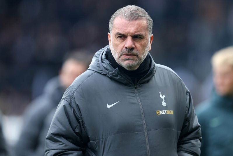 Ange Postecoglou apie VAR: „Netrukus teisėjauti pradės dirbtinis intelektas“
