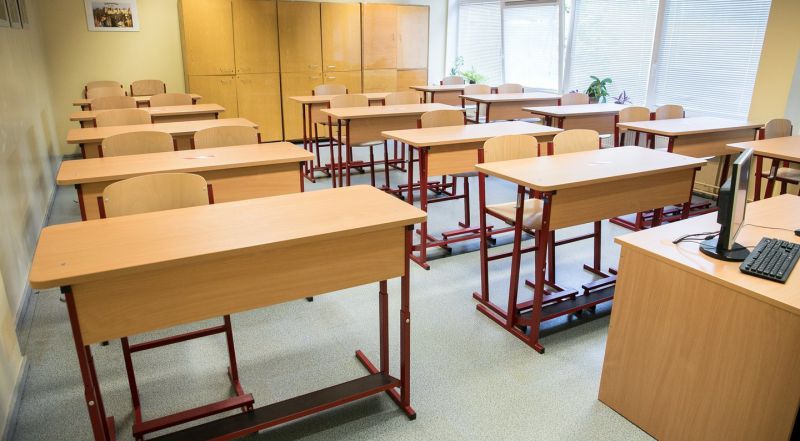 Pamatę, ką 62-ejų fizikos mokytojas žiūri per pamoką, pakraupo: šokiravo net visko mačiusius
